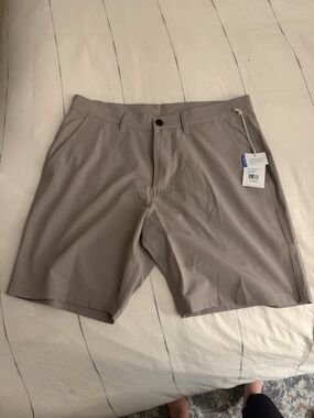Free Fly Apparel Men's Tradewind Shorts in Vintage Khaki